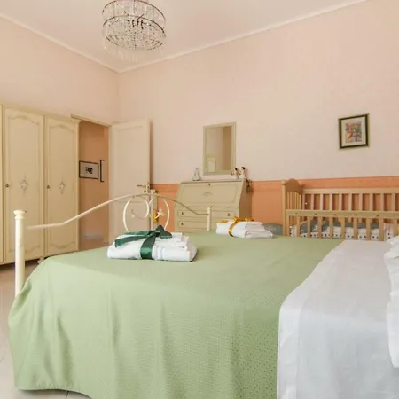 Vivi La Contea Semesterbostad